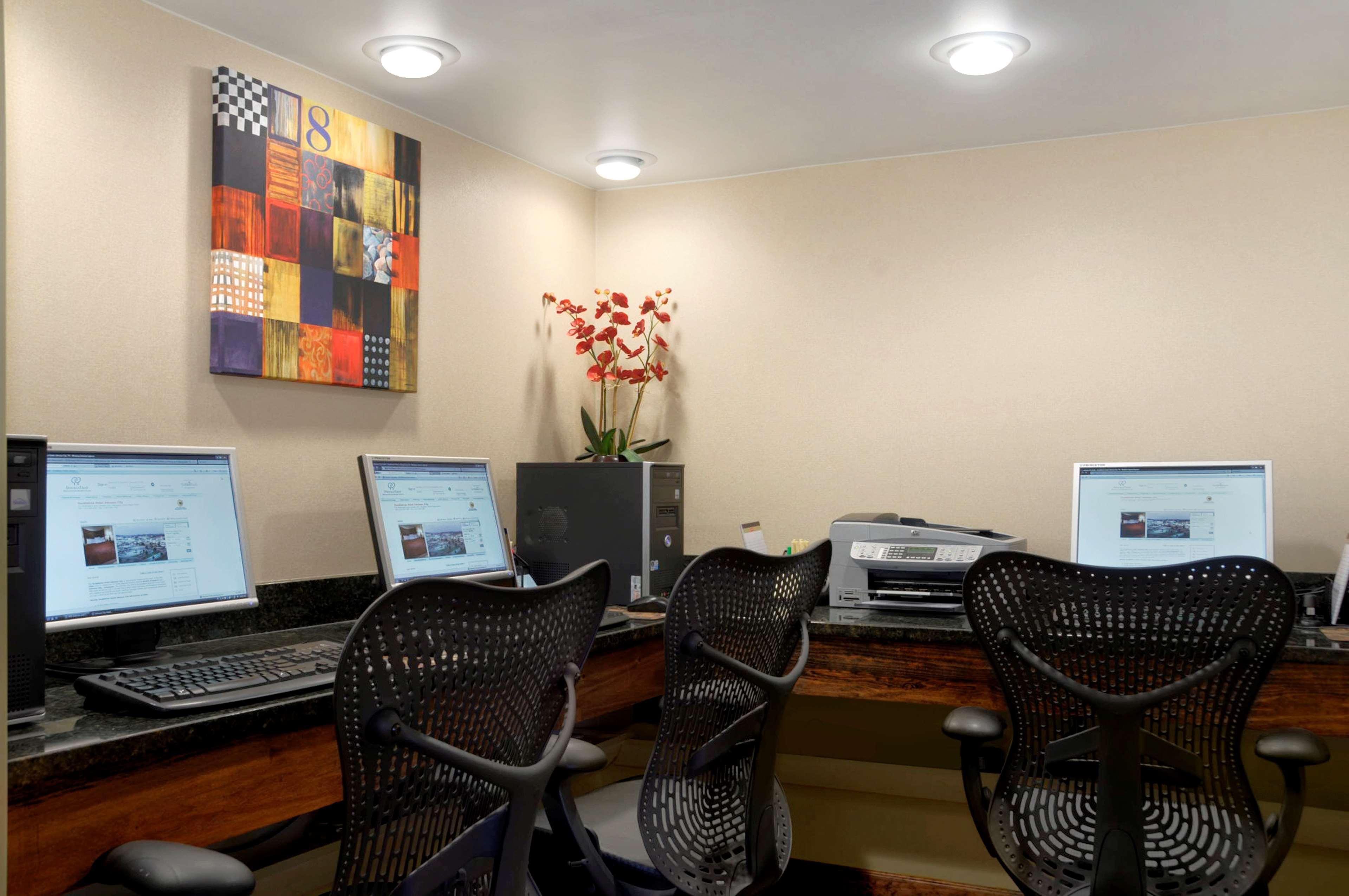 Doubletree By Hilton Johnson City Fasilitas foto