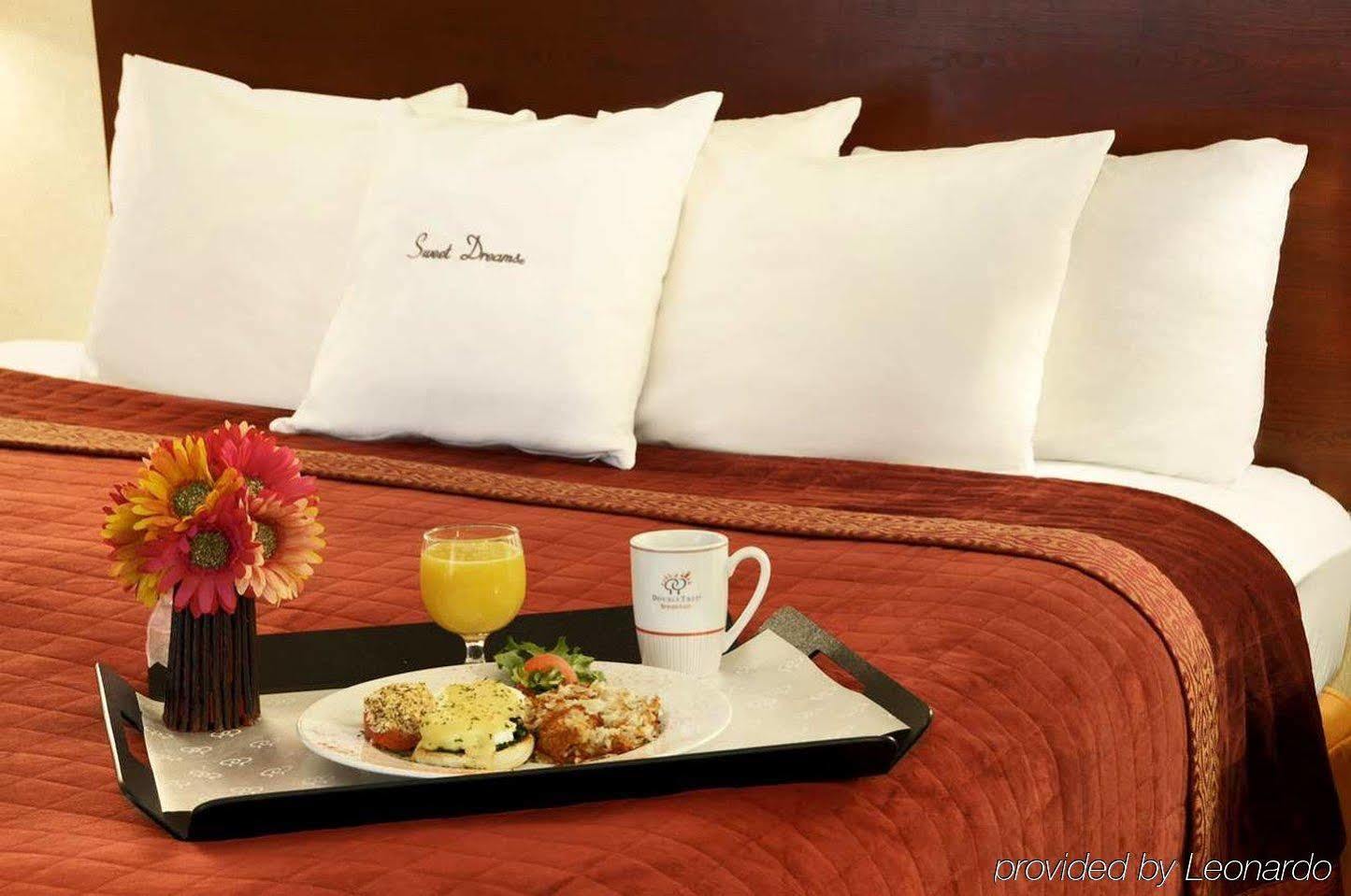 Doubletree By Hilton Johnson City Ruang foto