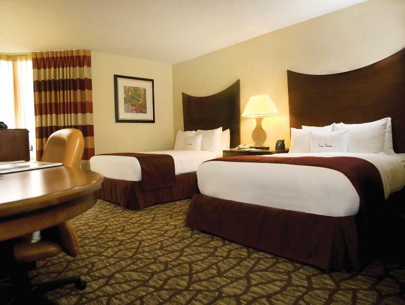 Doubletree By Hilton Johnson City Bagian luar foto